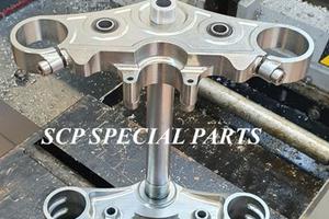 Honda cb 1300 piastre forcelle ricavate da pieno