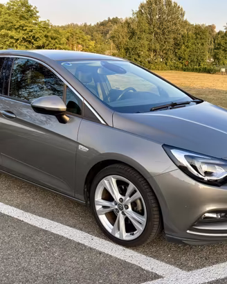 Astra K 1.6 Biturbo 160CV Intellilux LED Matrix
