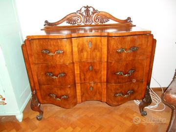 Cassettone con specchiera antico