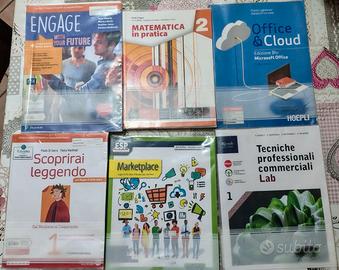libri scuola superiore usati con copertina