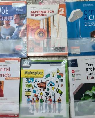 libri scuola superiore usati con copertina