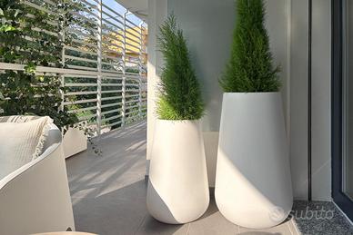 N.5 vasi grandi bianchi Pure Cone Elho