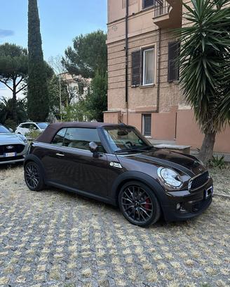 Mini John Cooper Works Cabrio