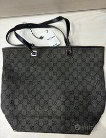 Borsa tote vintage in tela monogram GG di Gucci