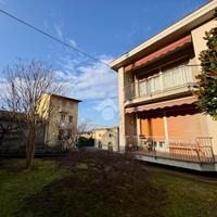 4 LOCALI A PRADALUNGA