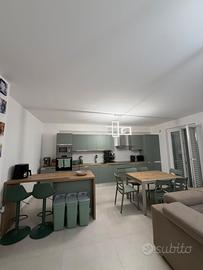 arredamento completo usato 6 mesi