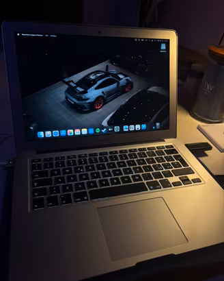 Macbook air  13”  2015