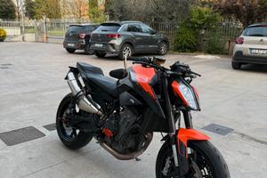 ktm 890 duke