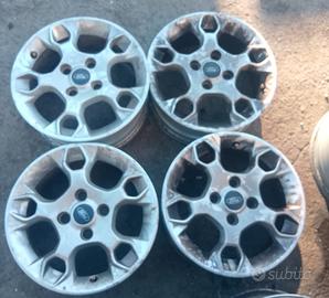 4 cerchi in lega Ford Fiesta anno 2010 R15