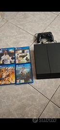PlayStation 4 controller e 4 giochi 1tb