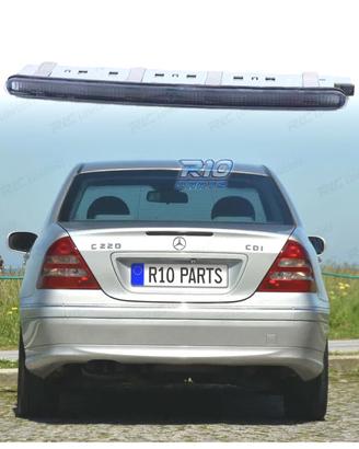 TERZA LUCE DI STOP PER MERCEDES CLASSE C W203 04-0