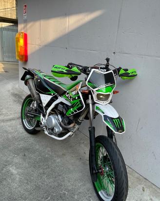 Fantic 125 caballero motard