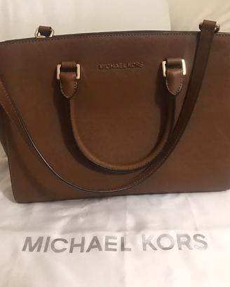 Borsa MICHAEL KORS modello SELMA-TOTE. 