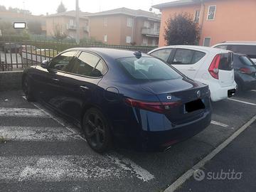 Alfa Romeo  Giulia Q2 2.2 Super 150cv