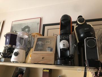 5 Macchine Caffe’+2 Frullatori+ Vario Elettronica