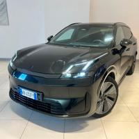 Lynk&co 08 PHEV More