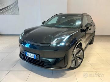 Lynk&co 08 PHEV More