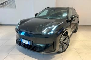 Lynk&co 08 PHEV More