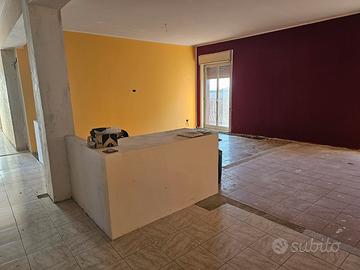 Appartamento/attico con terrazzo garage e ascenso