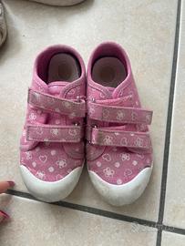 Scarpe bimba Chicco.