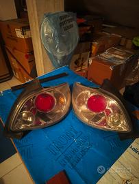 fari posteriori Peugeot 206