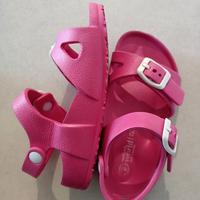 Scarpa bambina Natural Word 24 fucsia sandalo mare