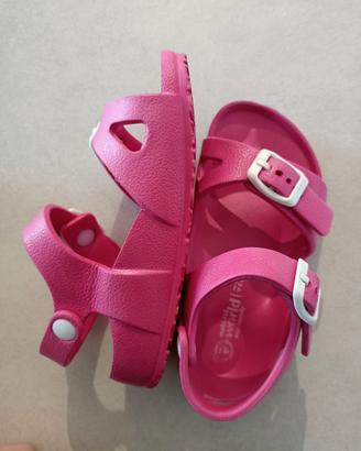 Scarpa bambina Natural Word 24 fucsia sandalo mare