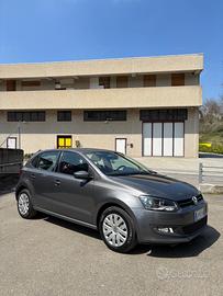 VOLKSWAGEN Polo 5ª serie - 2012