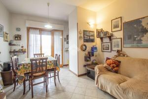 2 LOCALI A MONTEROTONDO