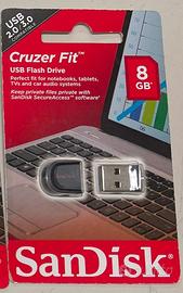 SanDisk Cruzer Fit 8GB USB 2.0 Flash Drive