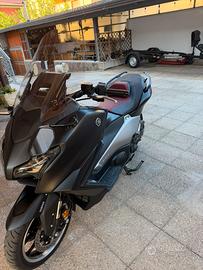 YAMAHA TMAX 560 - 25º ANNIVERSARIO
