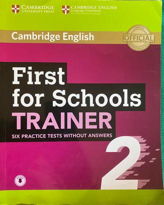 Libro First for Schools trainer