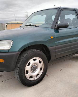 Toyota rav4 2.0cc. benzina /metano 1995