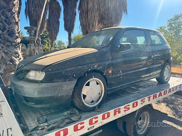 Tutti i ricambi Alfaromeo 145 anche intera