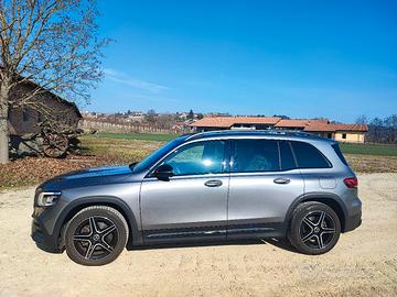 Mercedes GLB 200 Premium AMG