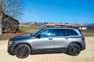 Mercedes GLB 200 Premium AMG