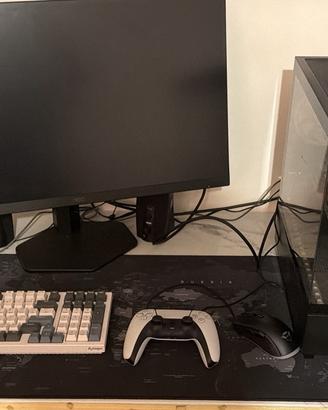 Setup Gaming Completo – PC, Monitor e Periferiche