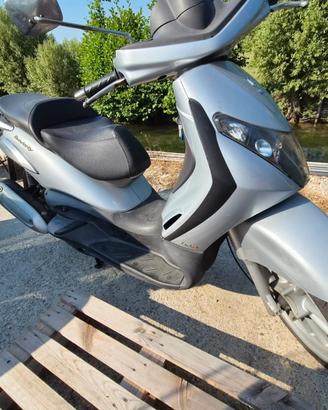 Piaggio Beverly 250  motore ROTTO