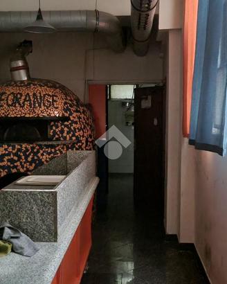 NEGOZIO A ATRIPALDA