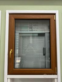 Finestra Aluplast in Pvc (Misure L 895 X H 1140)