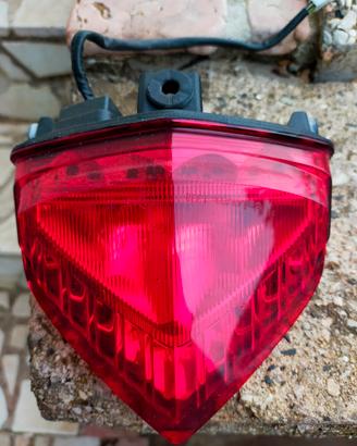 fanale posteriore Honda cb1000r 