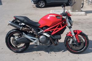 696 Monster 
