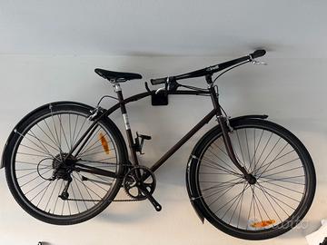 City Bike trekking con cambio 8 velocità