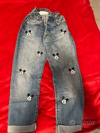 jeans Levi’s con stampa topolino