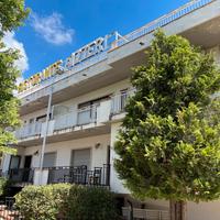 Edificio polifunzionale indipendente con terreno