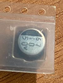 46 pz condensatori elettrolitici SMD