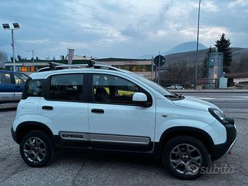 FIAT PANDA CROSS 4x4 0.9TWINAIR GANCIO TRAINO