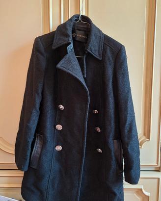 Cappotto nero Versace