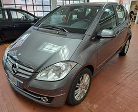 MERCEDES-BENZ A 180 CDI Style AUTOM