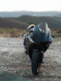 Yamaha R1